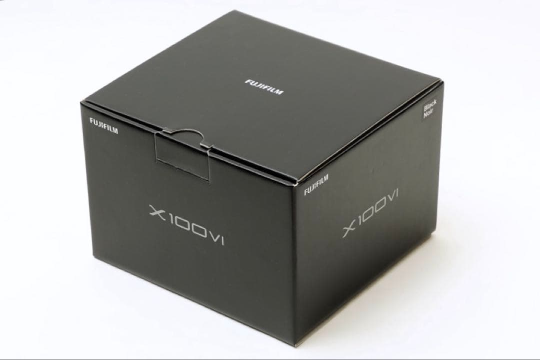 [ブラックミストフィルタ付] FUJIFILM X100VI 日英2言語モデル