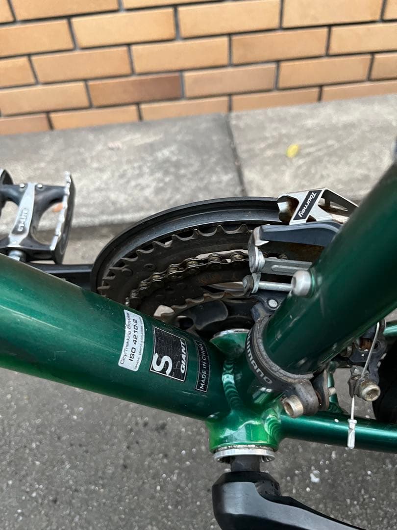 GIANT ESCAPE R3 2017 グリーントーン Sサイズ　直接引取り