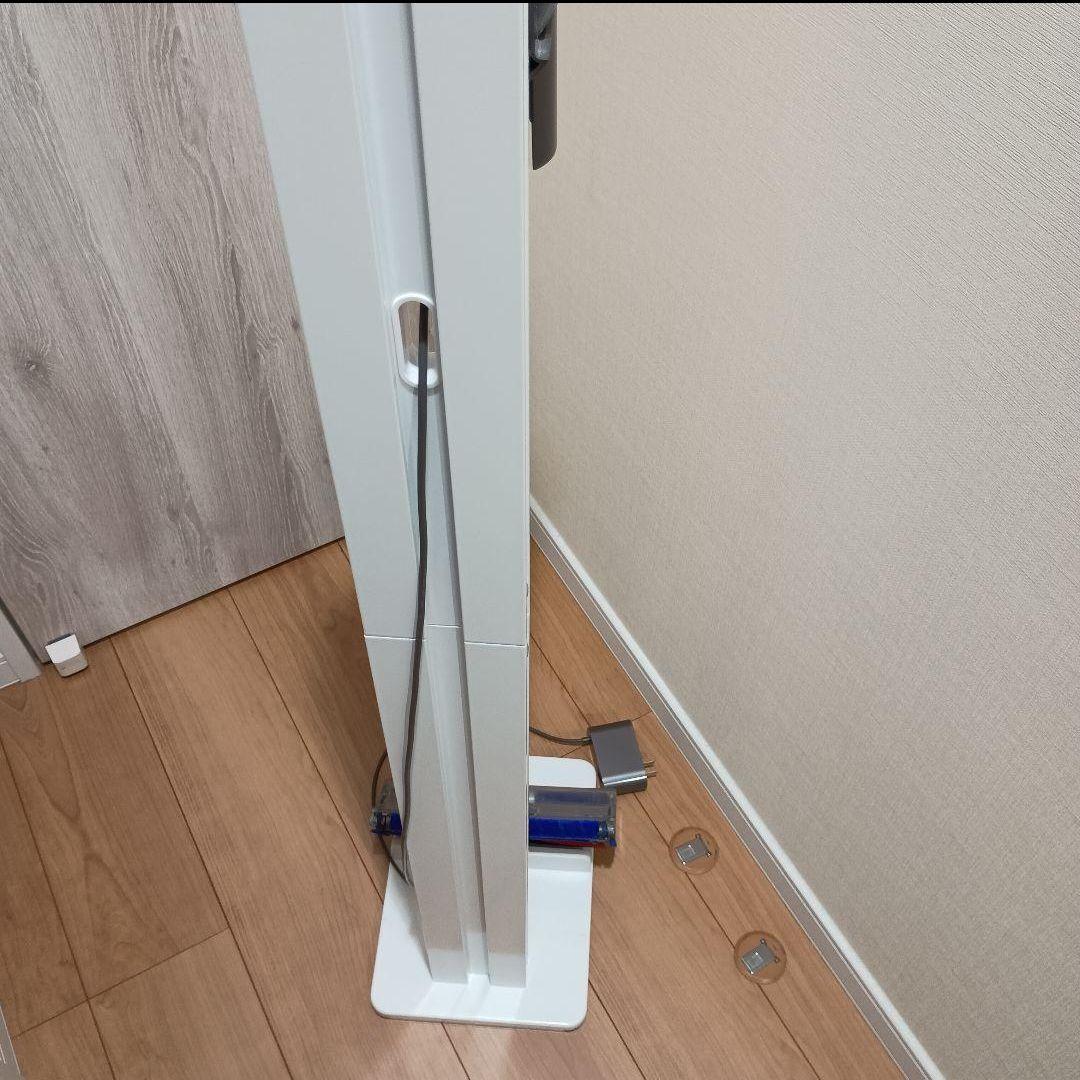 Dyson V10 コードレススティッククリーナー 本体・付属品・説明書付き