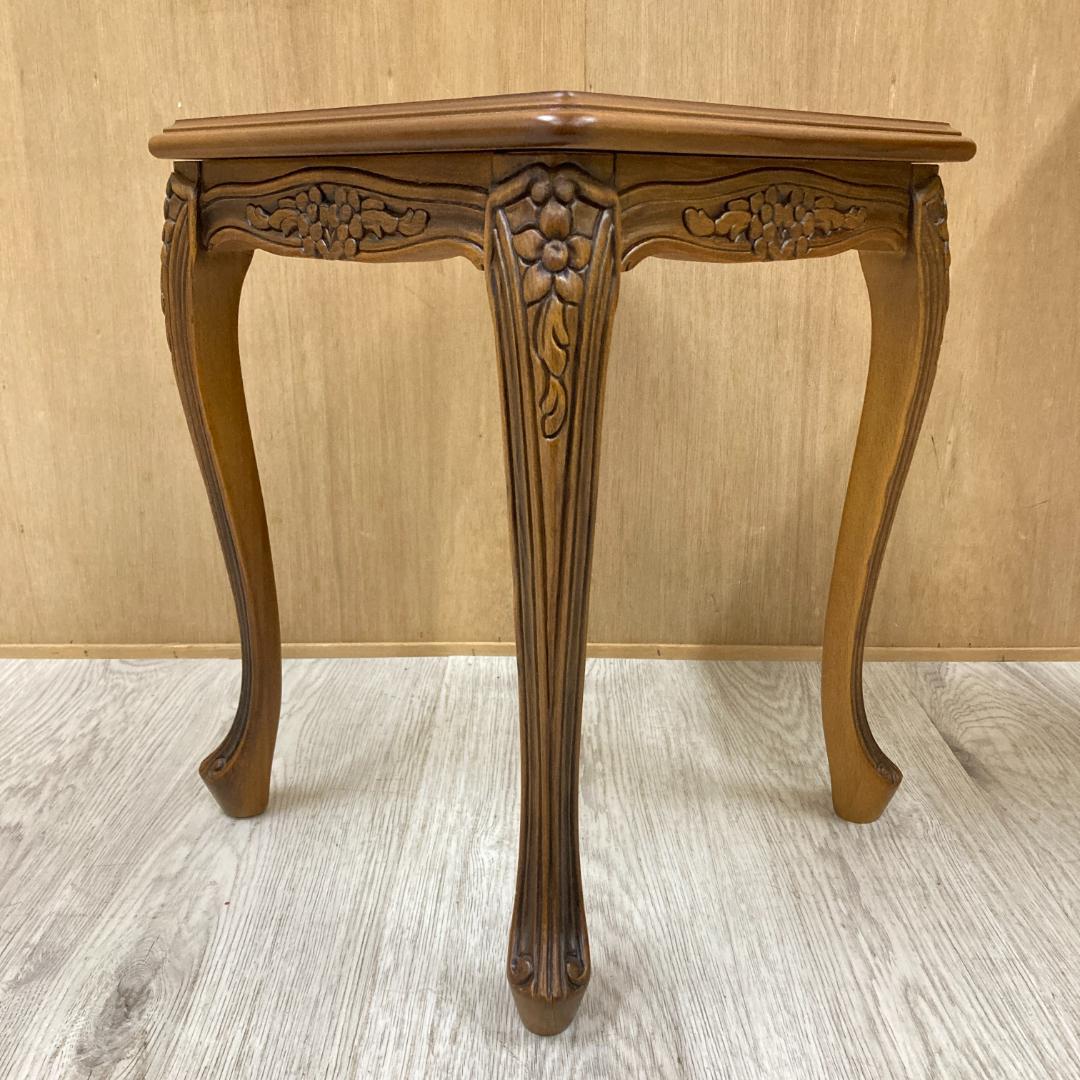 イタリア製 クラシカル 象嵌細工 猫脚 ネストテーブル 　 サイドテーブル