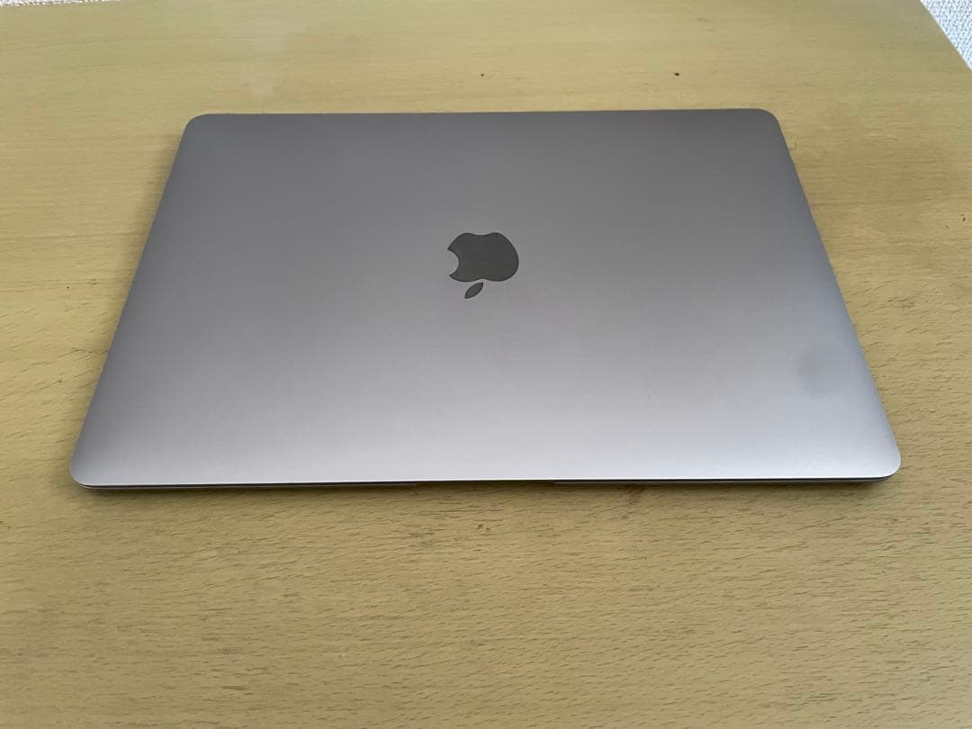 MacBook Air M1 16GB 512GB 充電回数358回 89%