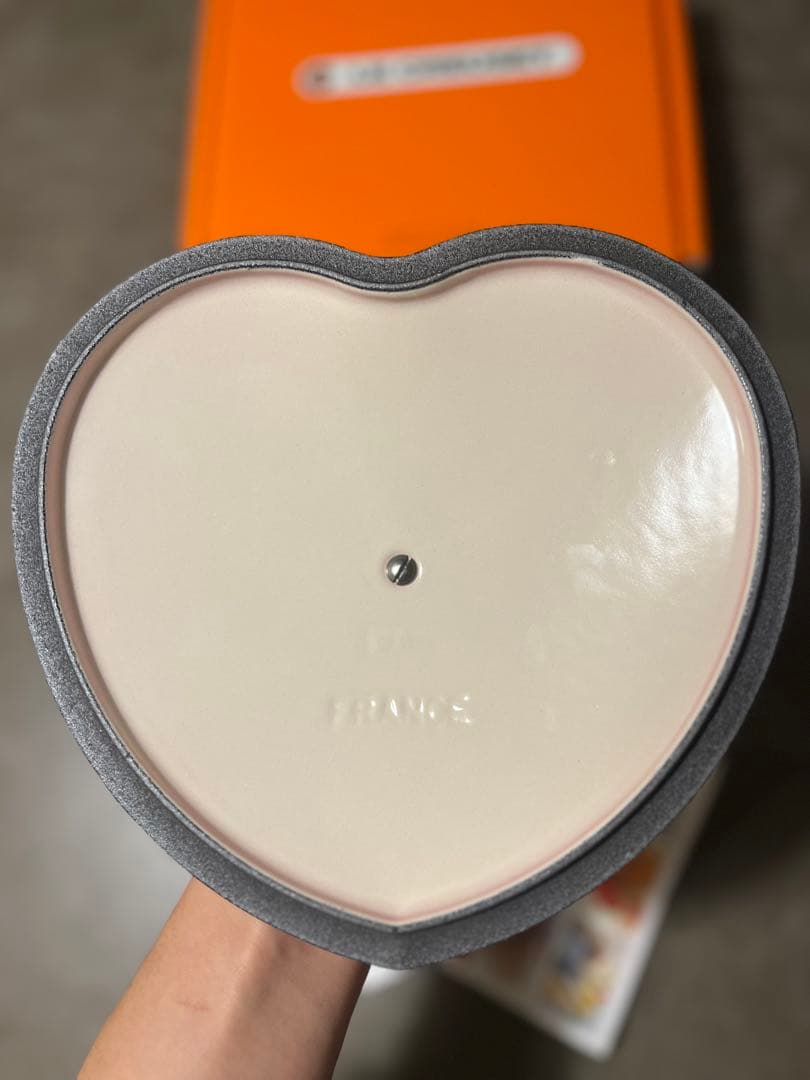 新品　限定色　ル・クルーゼ　ココットダムール　ベリー　20cm