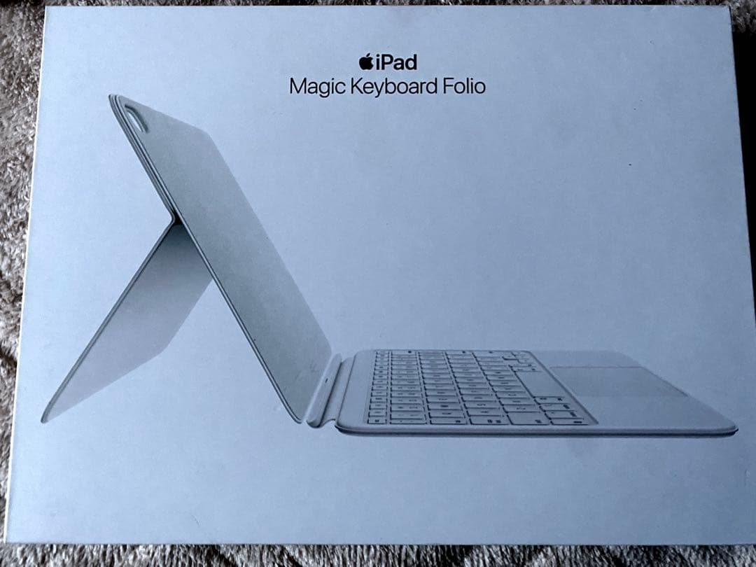 Apple iPad（第10世代用Magic Keyboard Folio 白