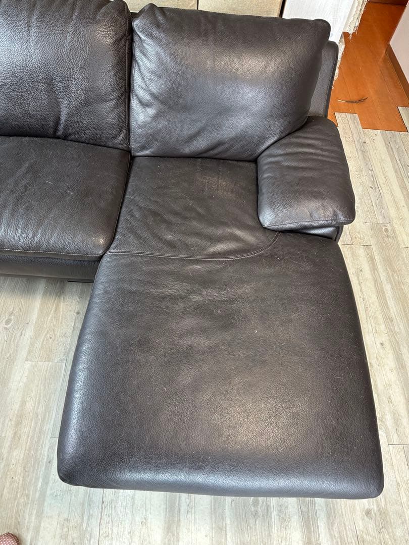 iDC 大塚家具 ソファ L型 220cm x 160cm 3人掛け 総革張り