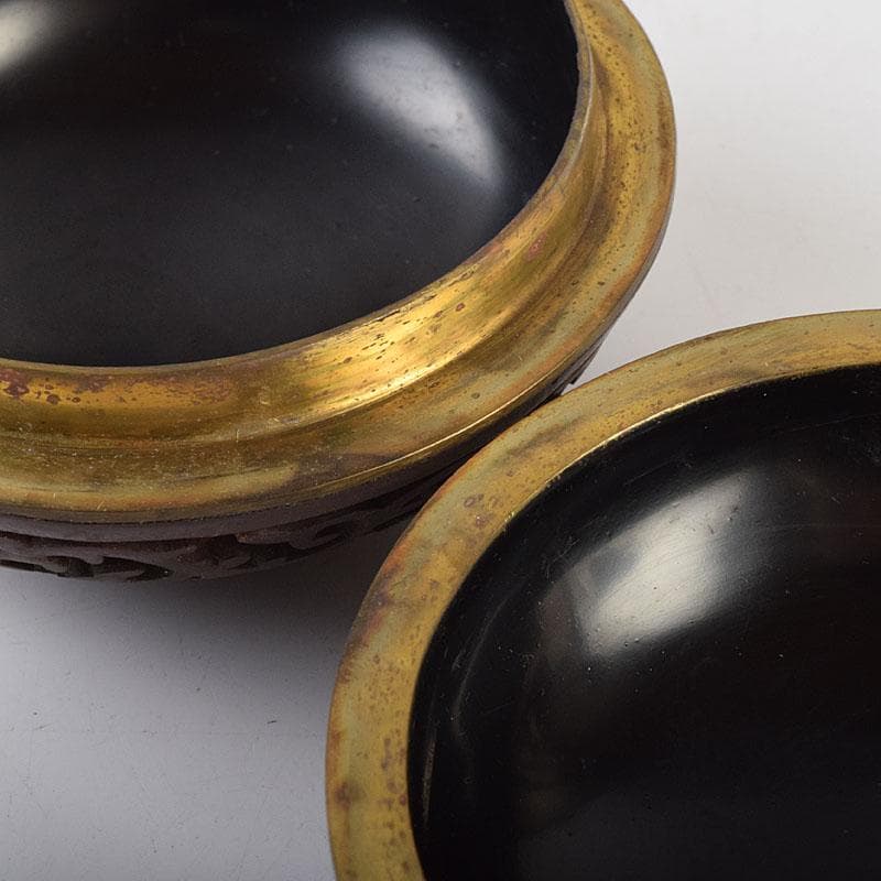 中国　堆朱　堆黒 　内七宝　山水人物文　香合　V　R9265