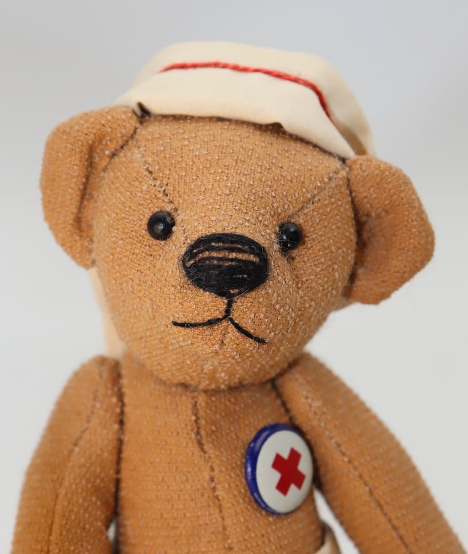 Nurse Amy アーティストベア 19cm Marsha DeHaven