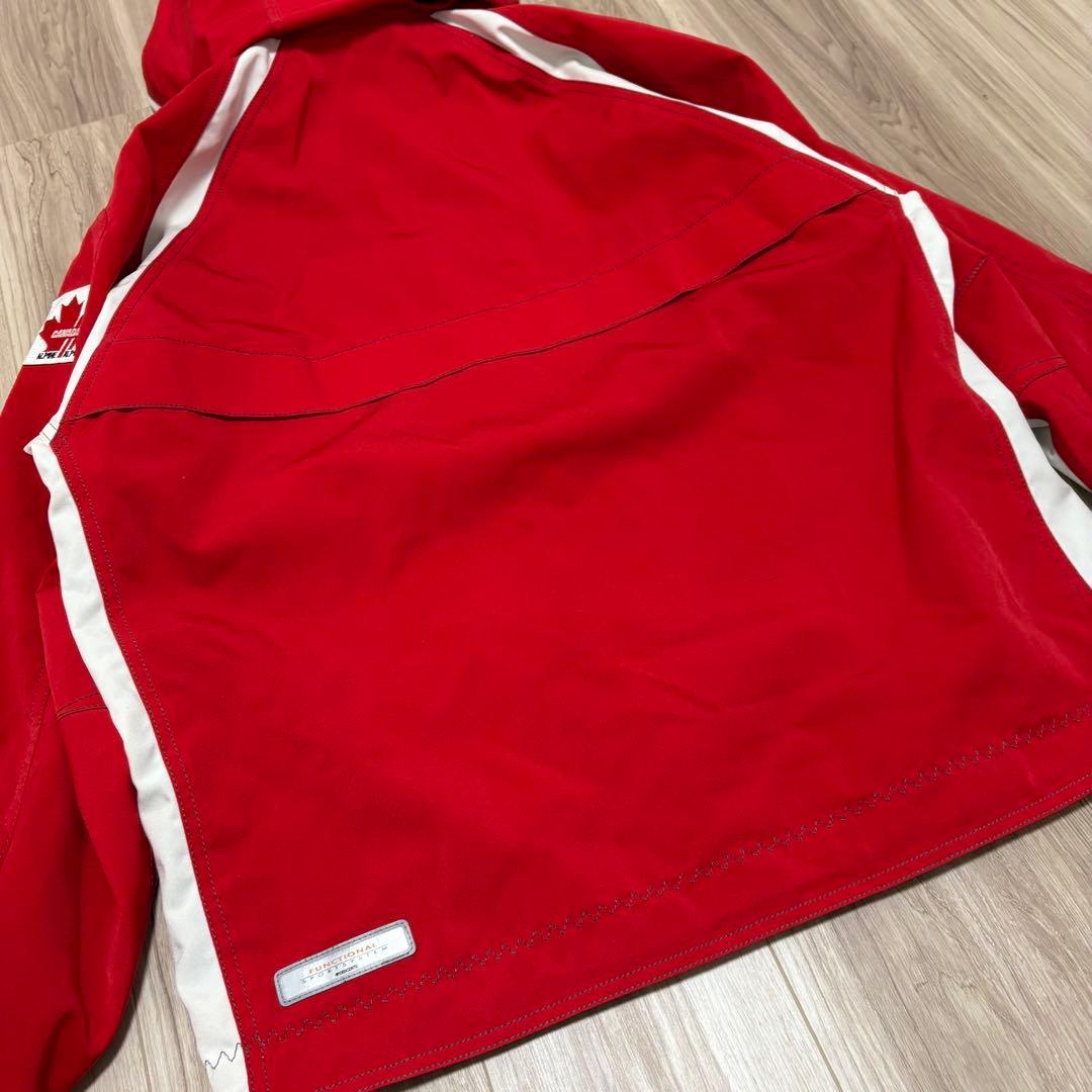 希少品✨DESCENTE スキーウェア　ジャケット　カナダモデル　スポンサー付き