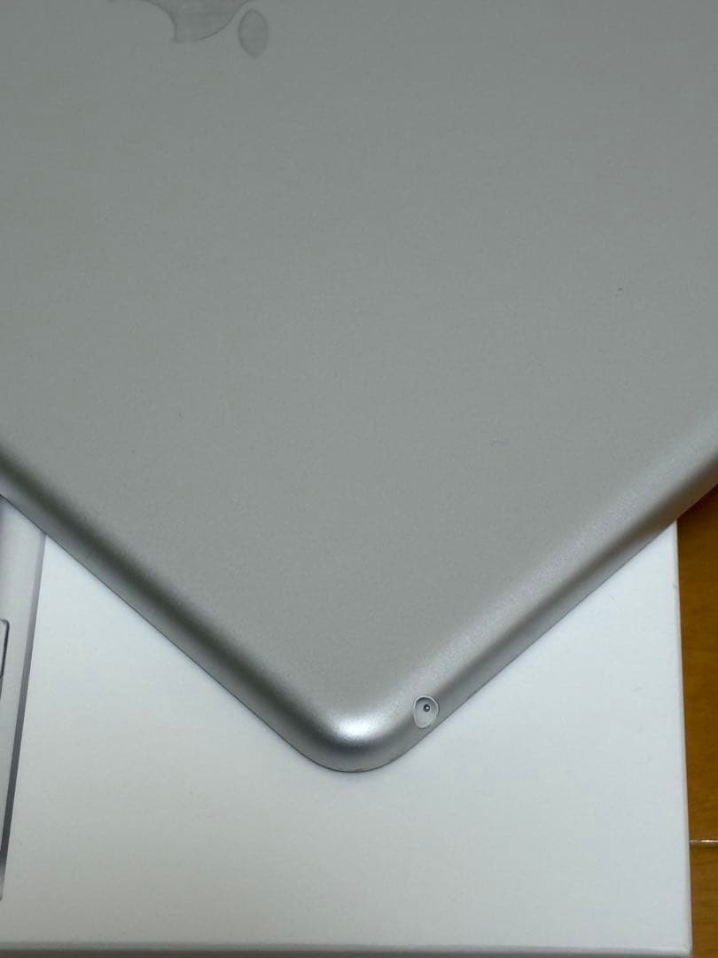 iPad 第9世代（MK2L3J/A） 10.2inch 64GB