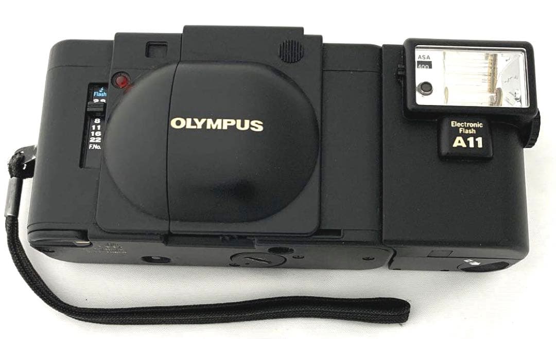 OLYMPUS XA / A11 フラッシュ付き