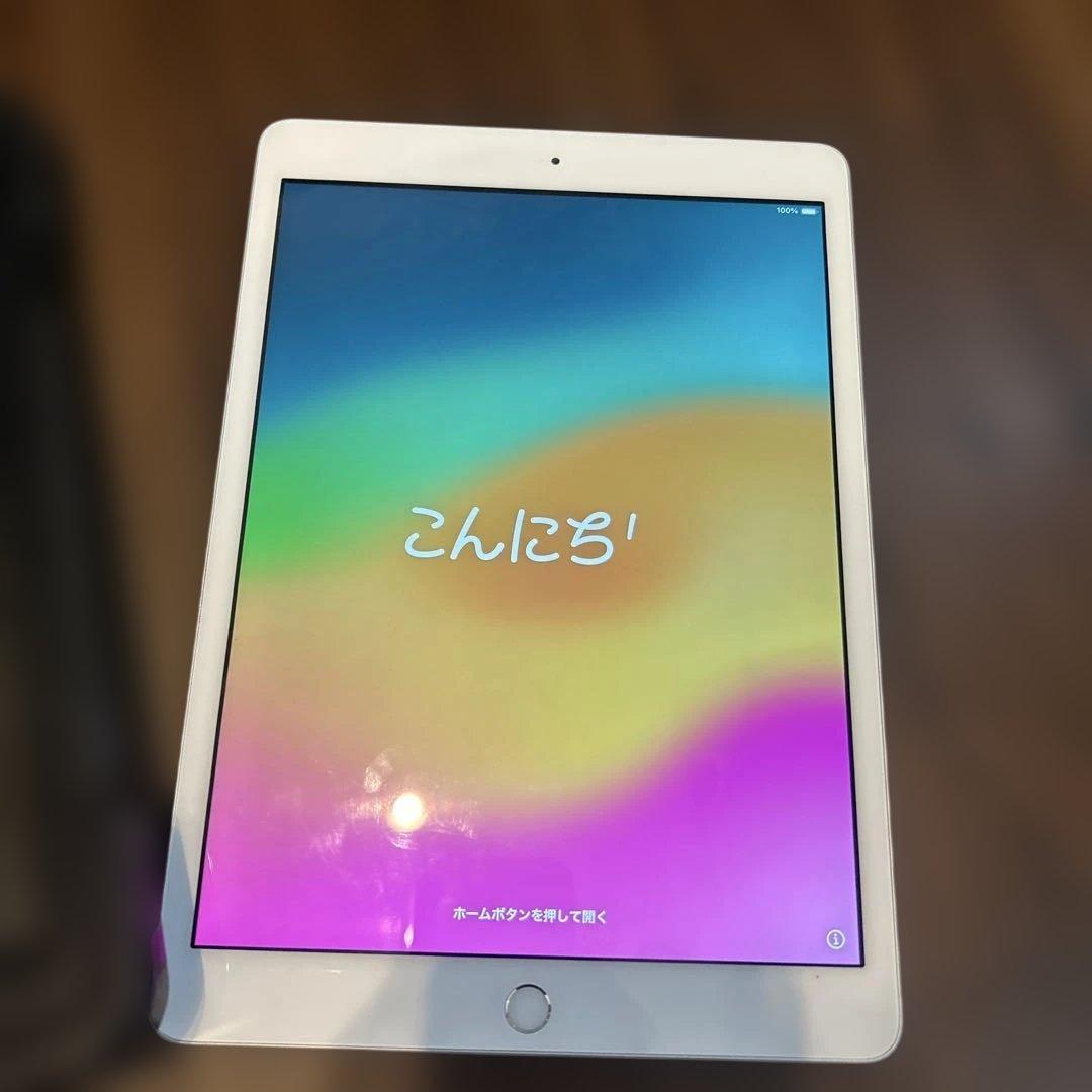 iPad 8th Generation 32GB WIFI モデル