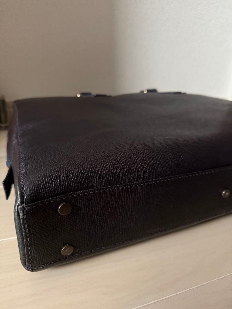 genten レザーブリーフケース ネイビー MacBook 13収納可