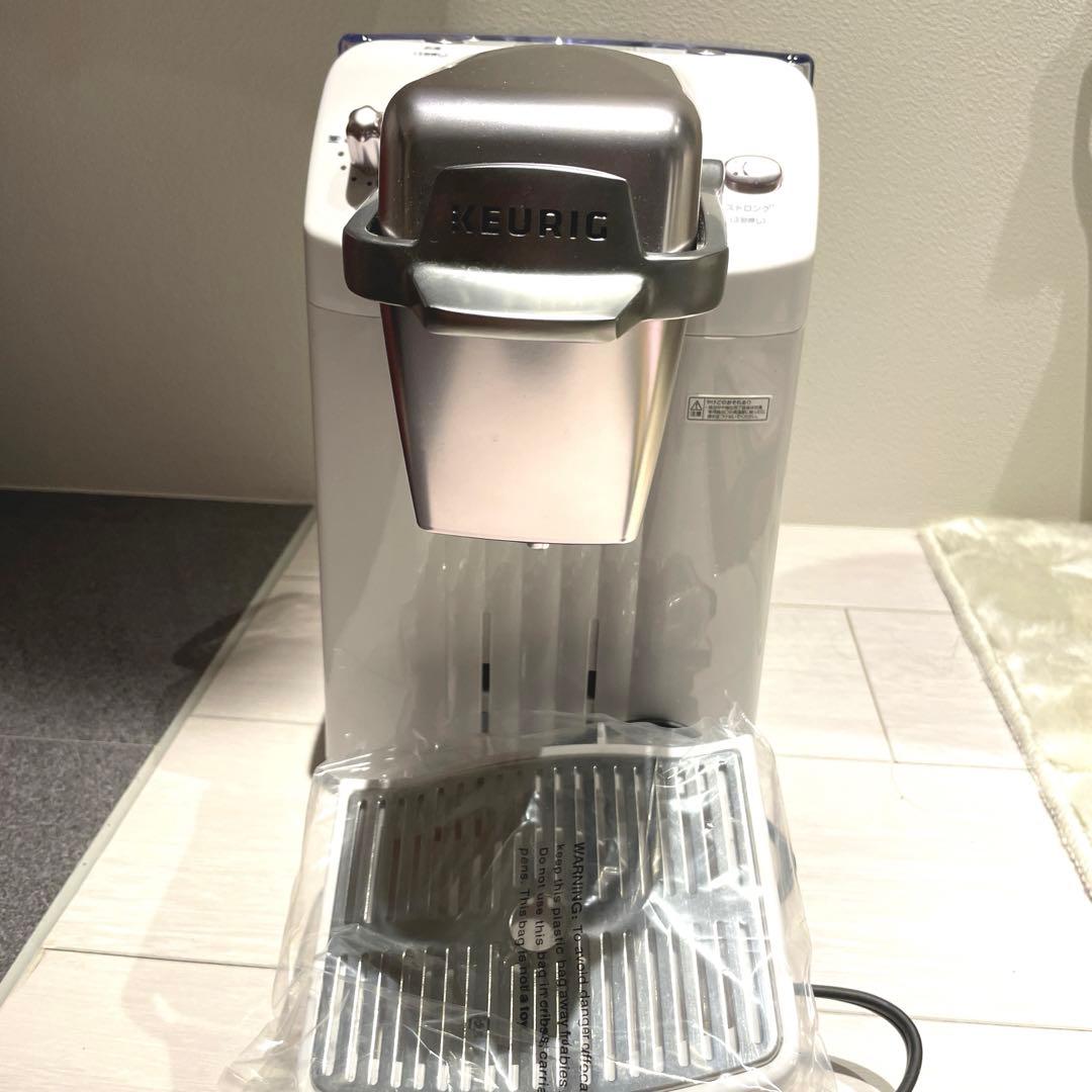 キューリグ　BS300 ホワイト　22年製