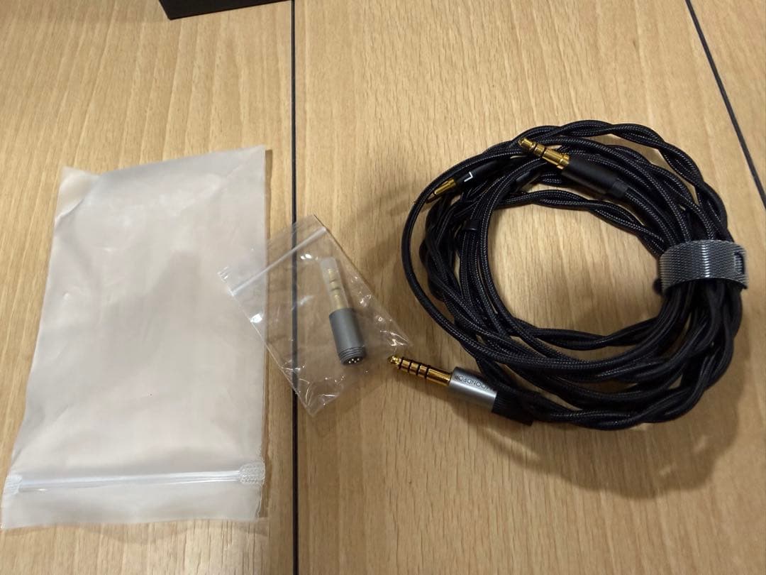 ヘッドホン MOONDROP HORIZON