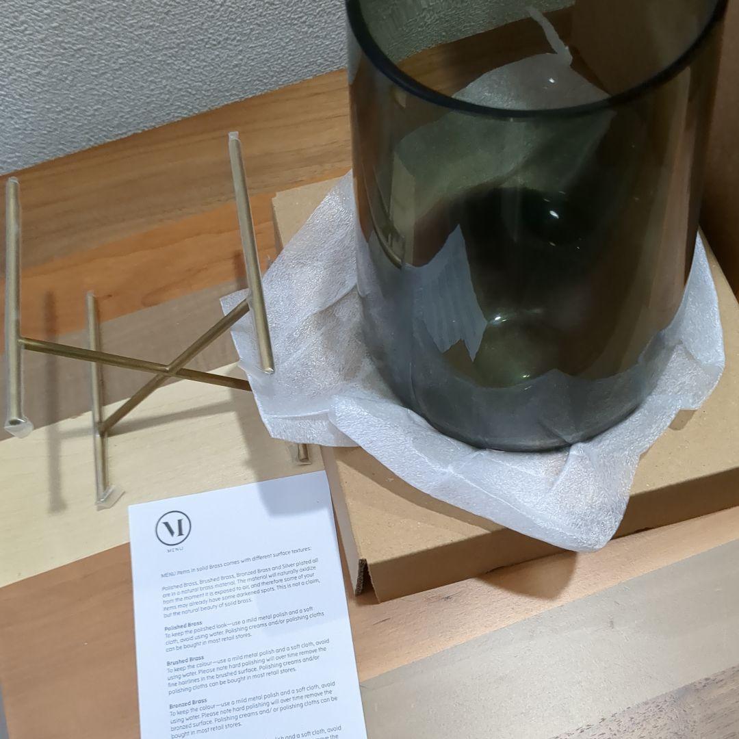 Échasse Vase, MENU Small スモーク フラワーベース