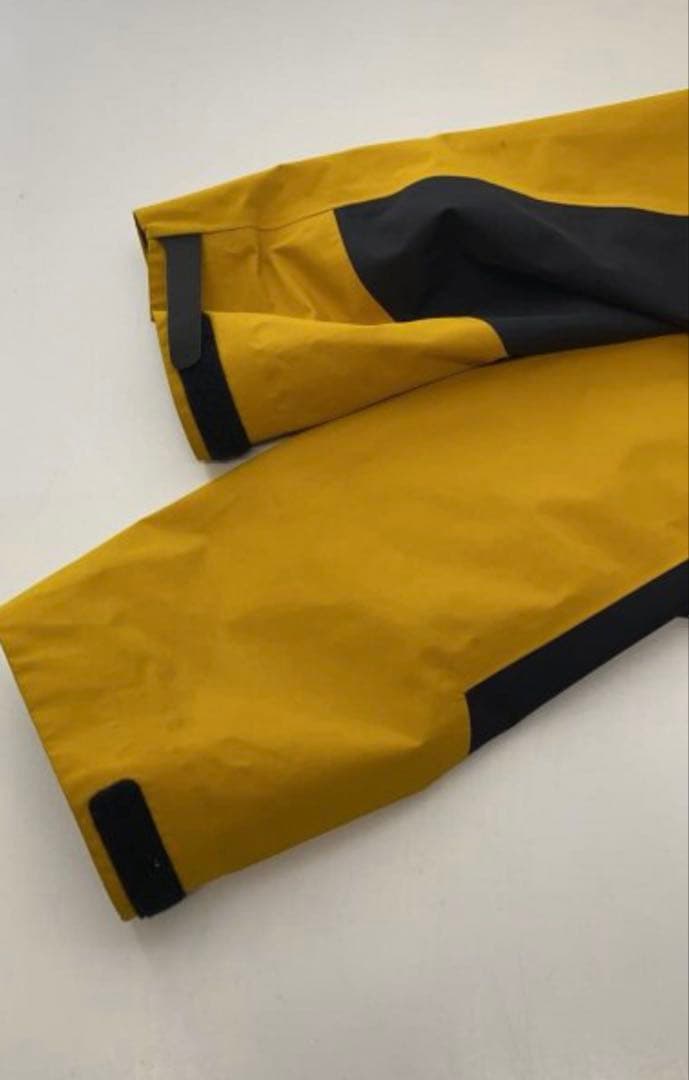 よ*〼様 限定 Arc’teryx zetaゼータ SL ジャケット ブラック