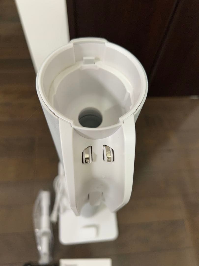 K*m様 セール！掃除機　Panasonic スティッククリーナー MC-NX7