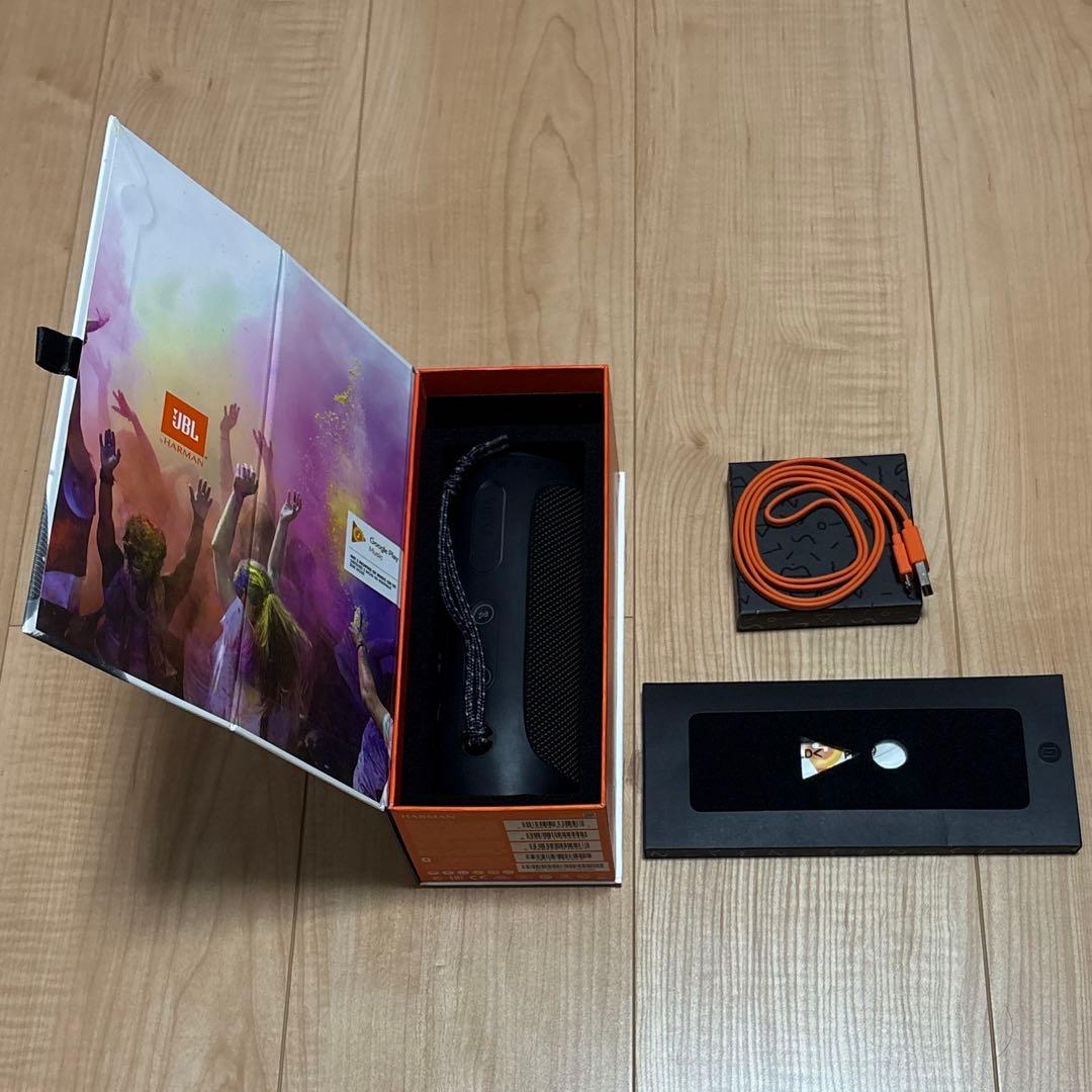 【美品】JBL FLIP4 ブラック Bluetooth スピーカー
