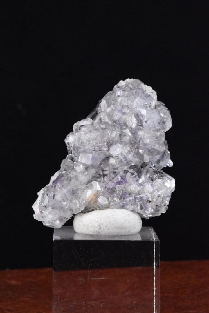 中国湖南省上堡(Shangbao)鉱山産 パープルフローライト