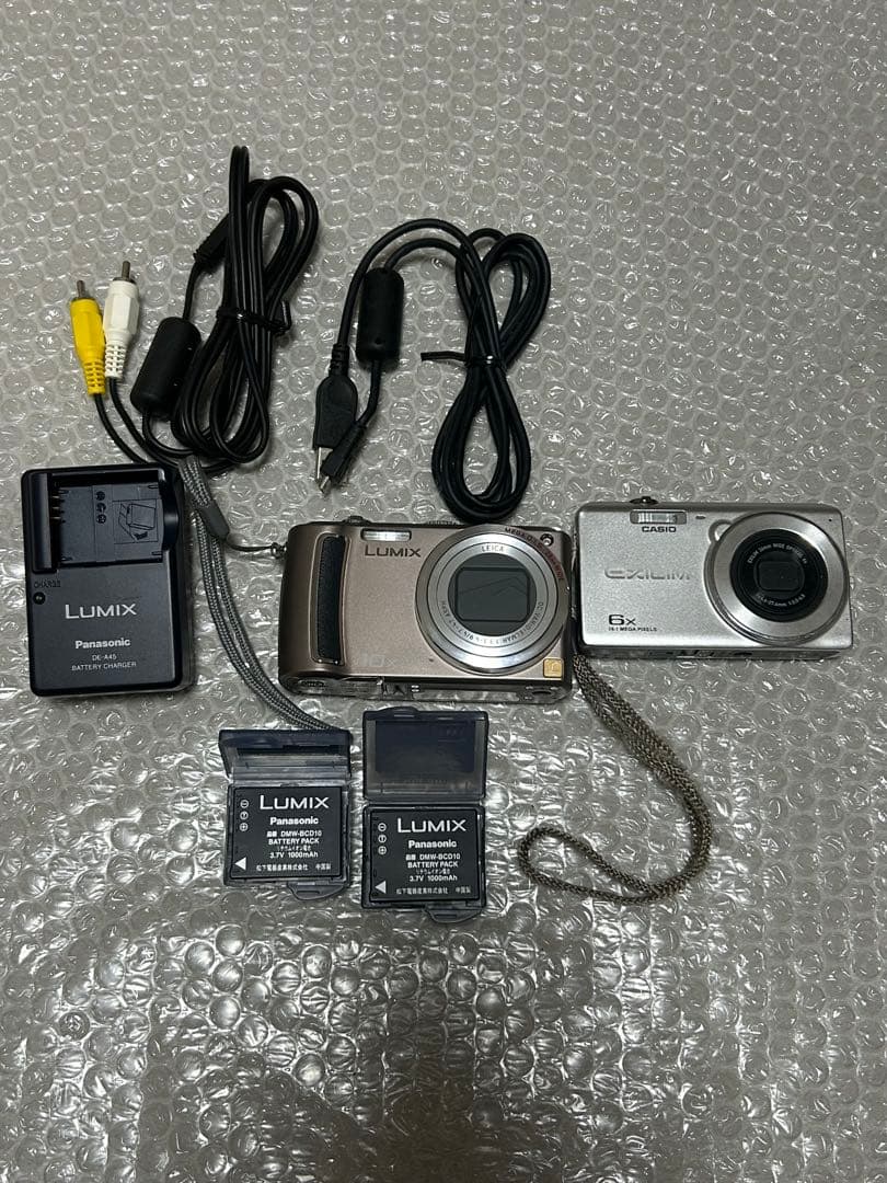 CASIO EXLIM Panasonic LUMIX デジカメ2点