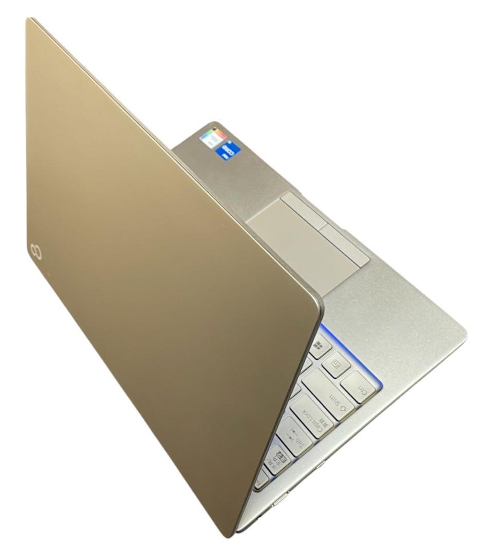富士通LIFE BOOK core i5 第11世代目　ベージュゴールド