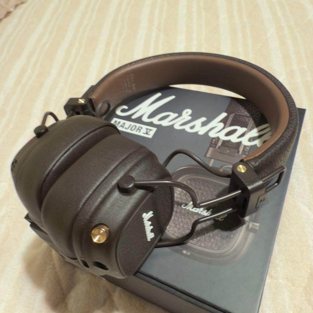 Marshall Major V ワイヤレスヘッドホン ブラウン