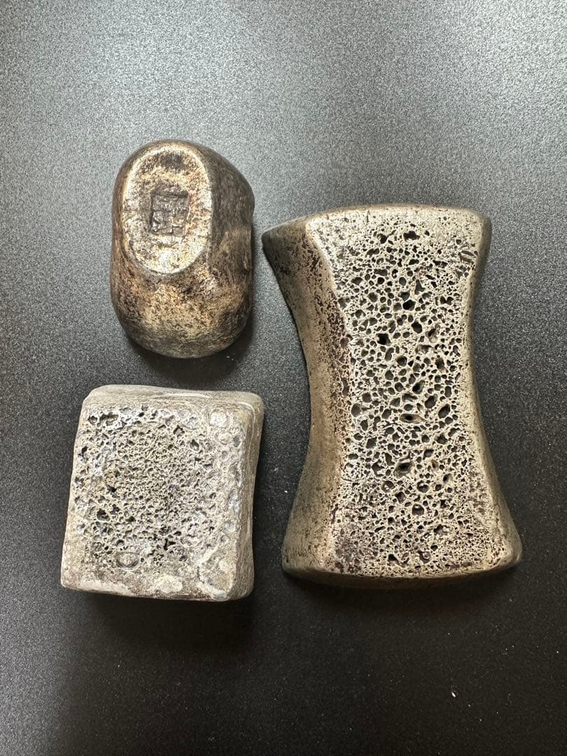 純銀製？　馬蹄銀　銀錠　元宝　797ｇ（408ｇ+222ｇ+167ｇ）銀貨？