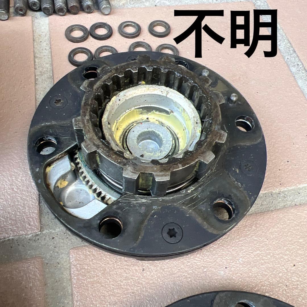 パワーロッキングハブ　難あり中古品 78プラド 73ランクル用