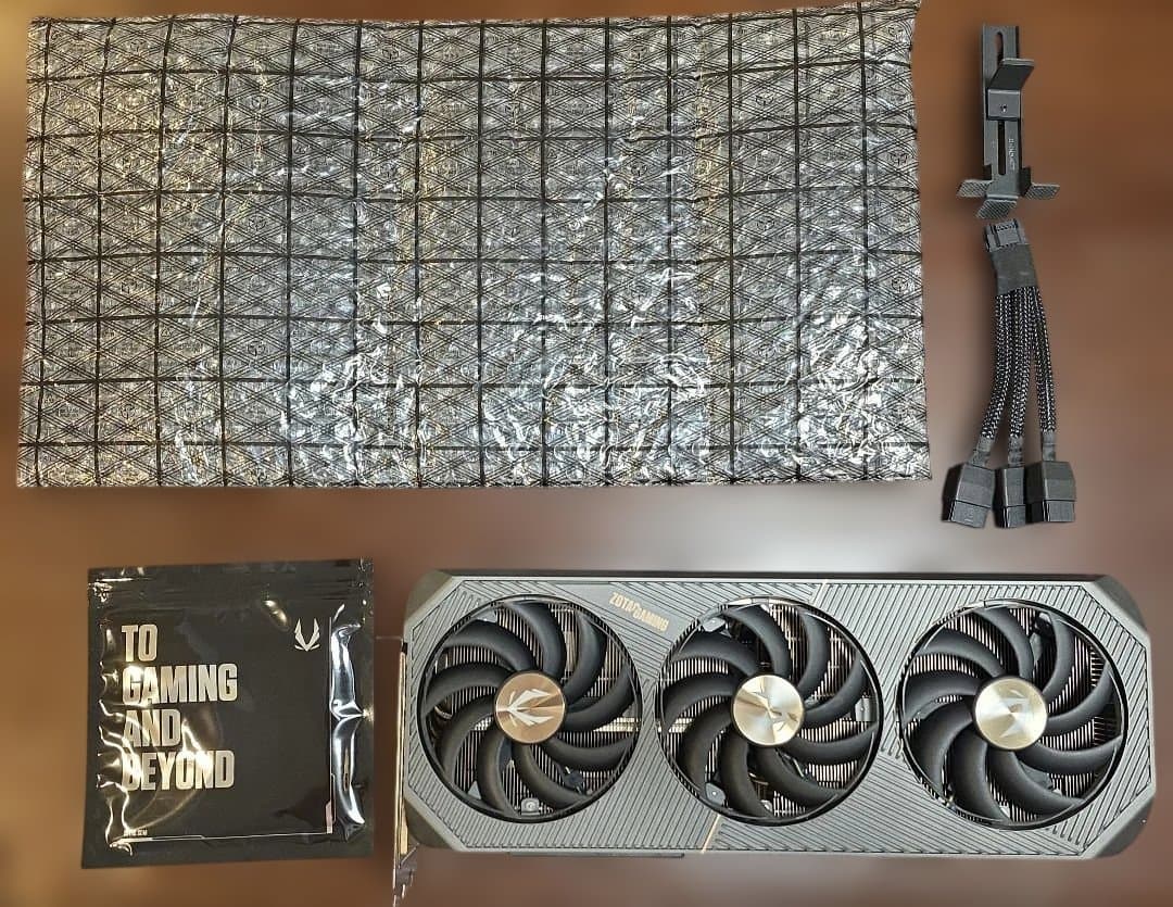 グラフィックボード・グラボ・ビデオカード ZOTAC GAMING GeForce RTX 5080 SOLID OC