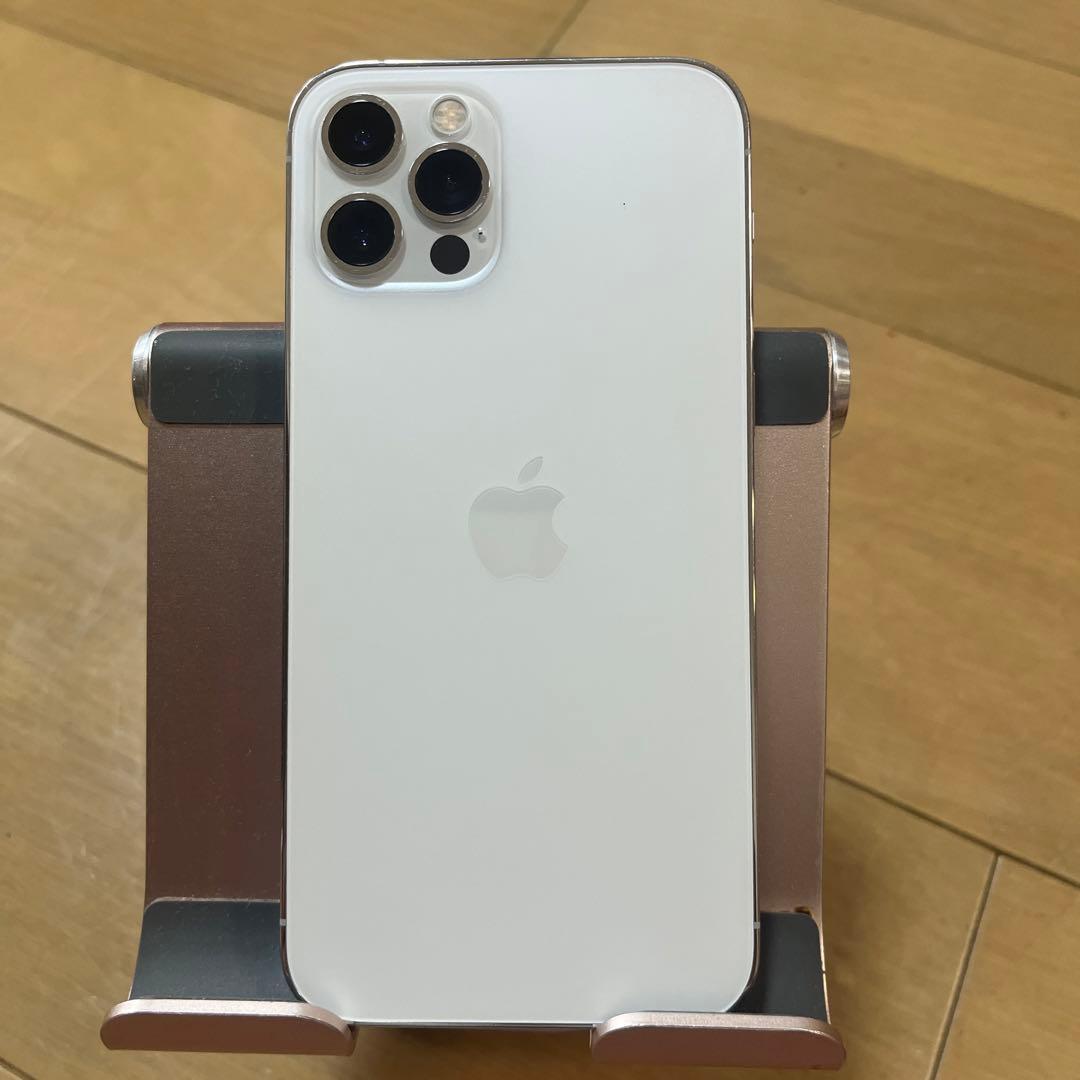 バッテリー新品100%！美品iPhone12pro シルバー256GB