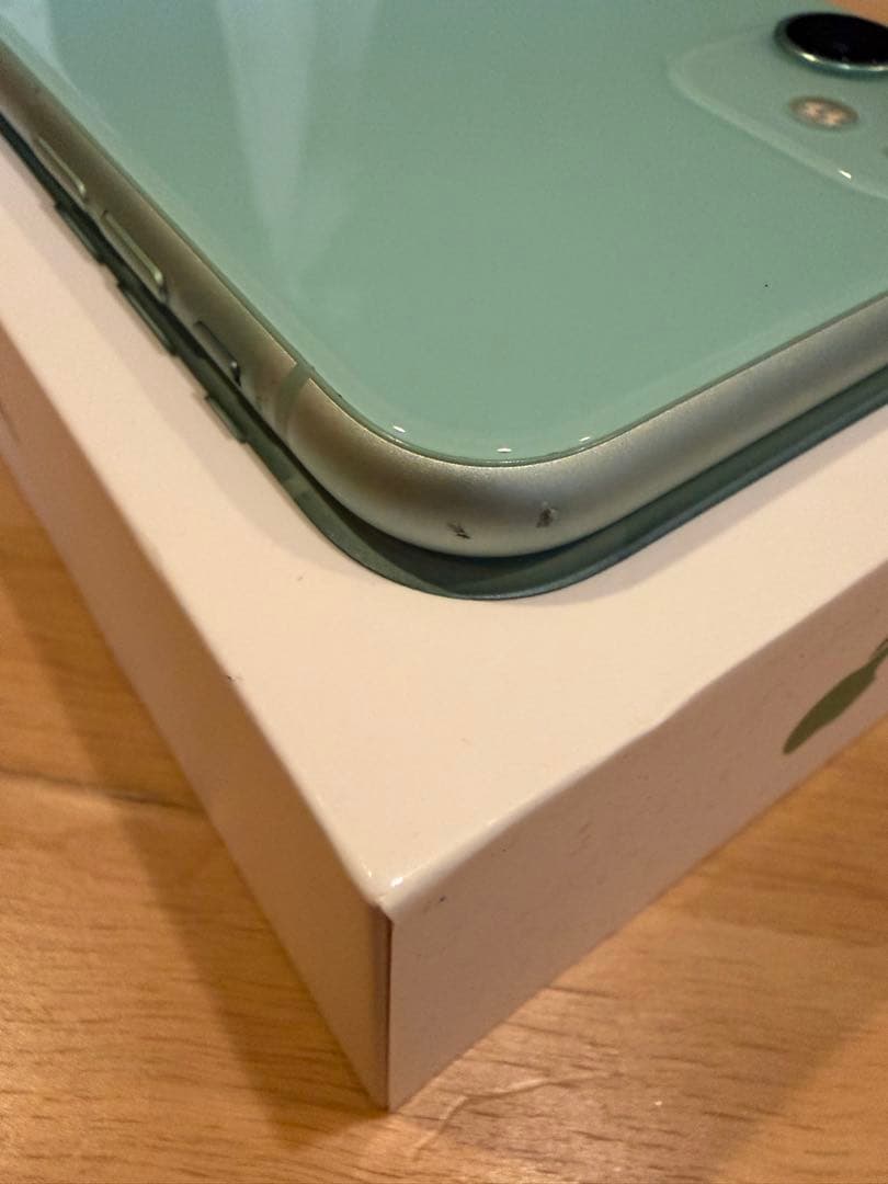 【美品】iPhone11 256GB グリーン 付属品あり ガラスフィルム付き