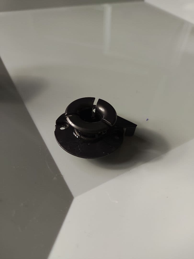 dyson v8 slim fluffy 中古清掃整備品