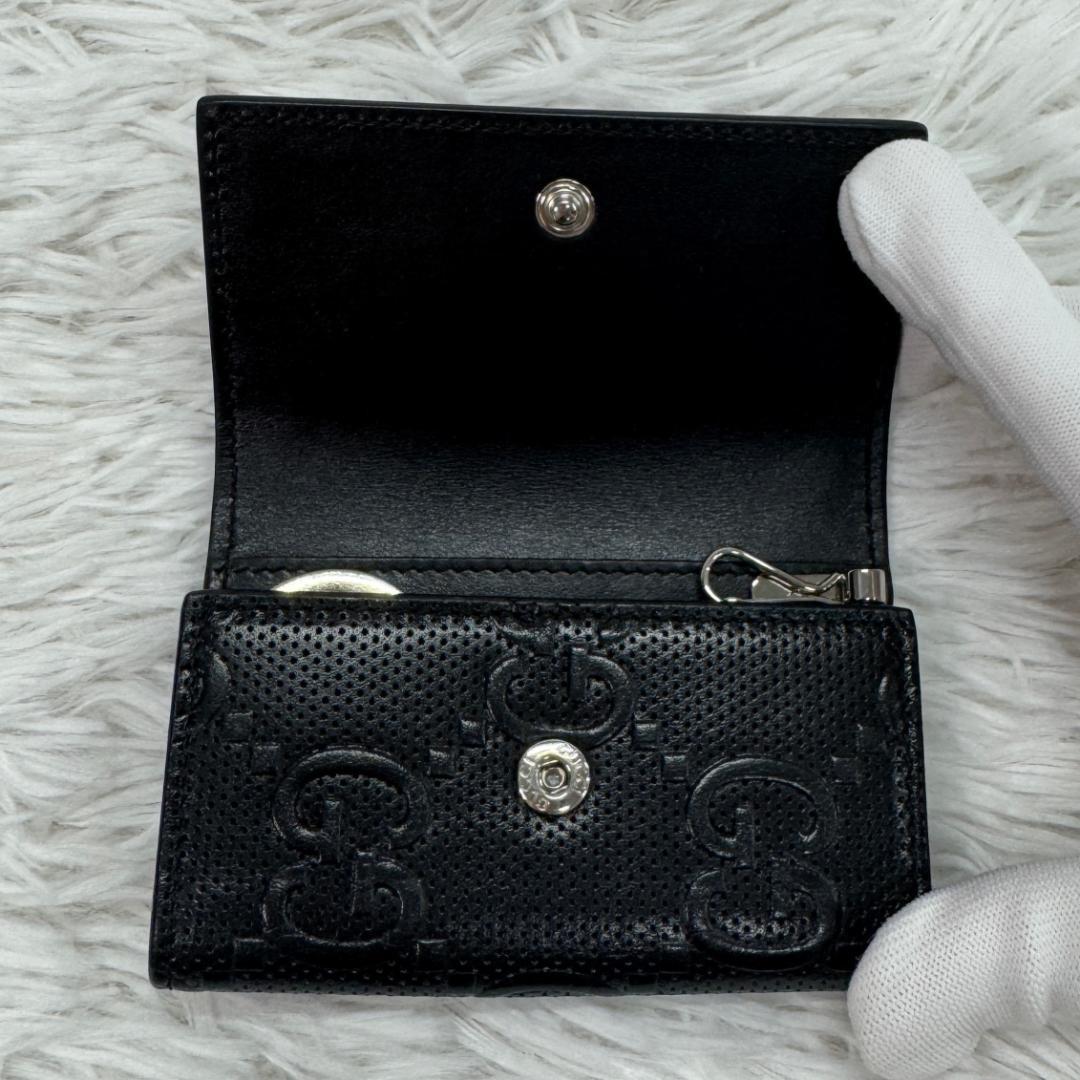 【極美品】グッチ 黒　GG エンボス　6連 キーケース GUCCI 箱付