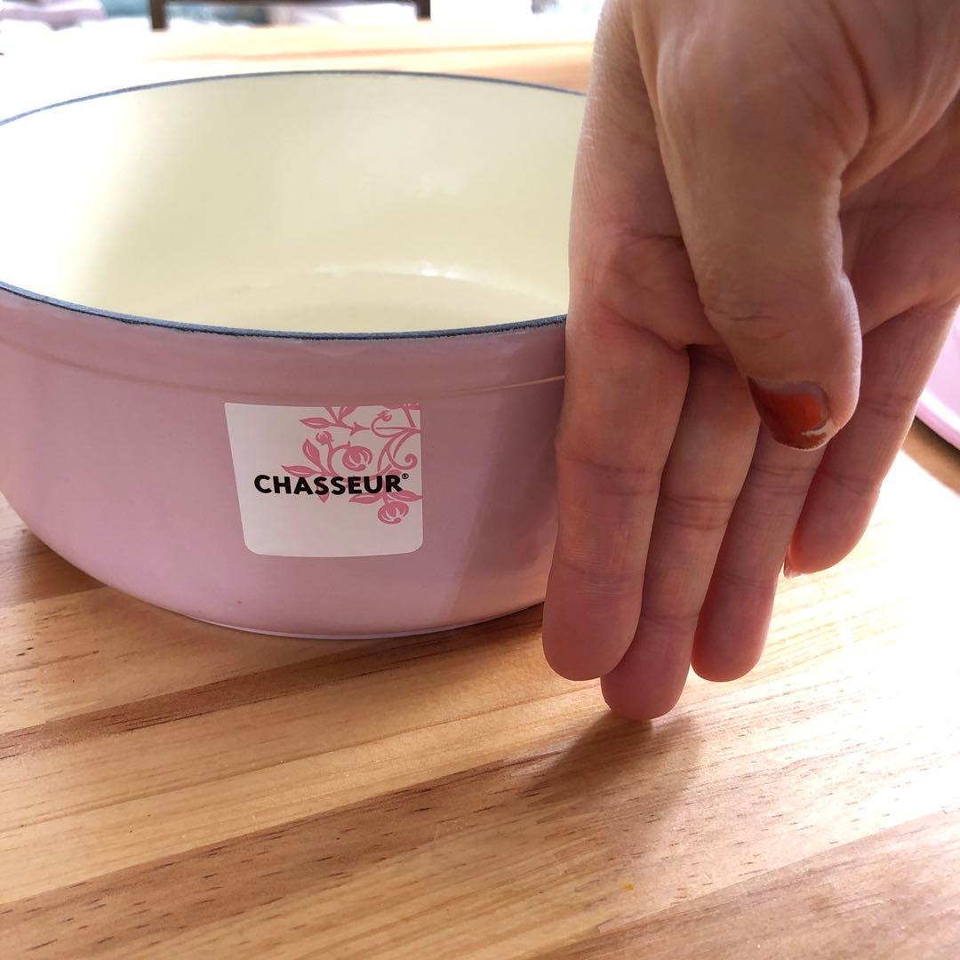 CHASSEUR 鋳鉄 両手鍋 ピンク 約20cm