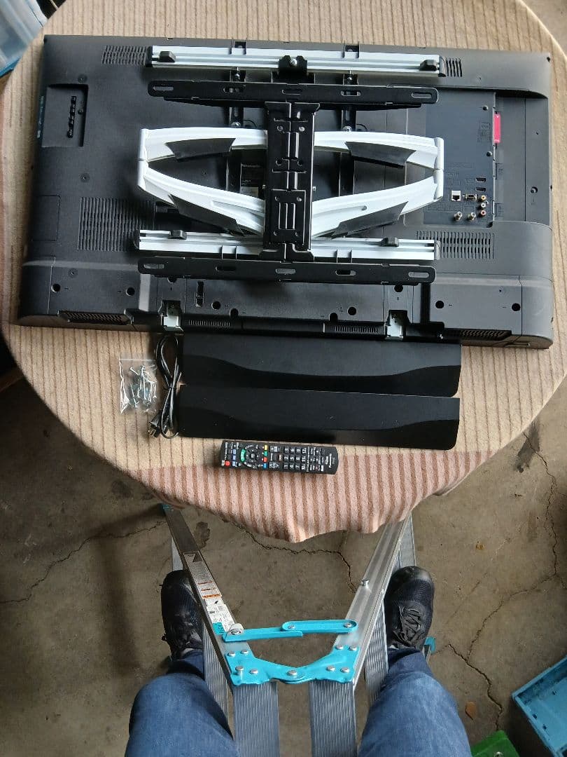 Panasonic VIERA 43型 液晶テレビTH-43D305HT ④