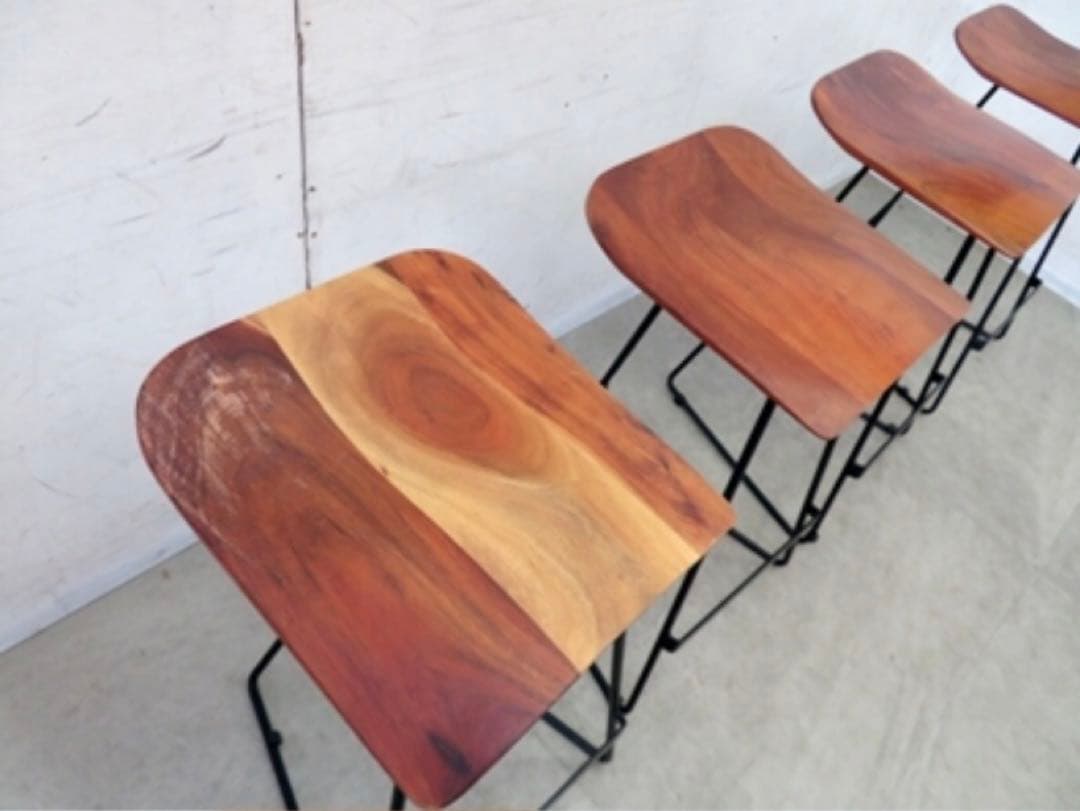 ナチュラルウッドのスツール　1脚　その③