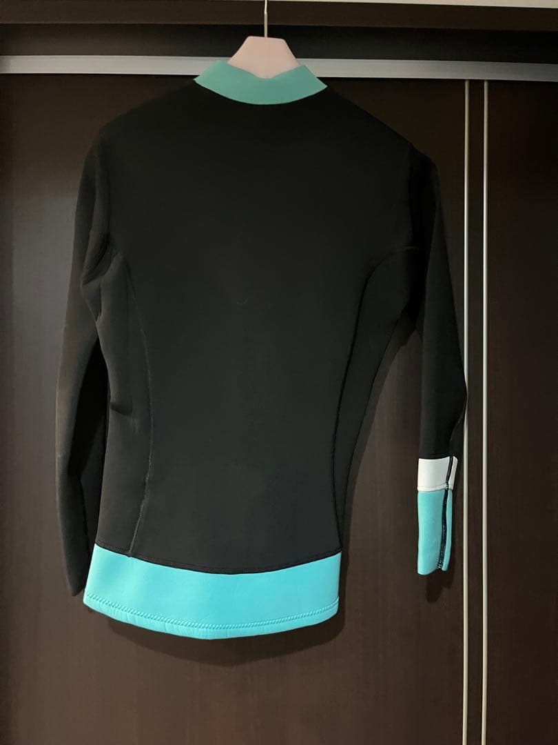 FELLOW ウェットスーツ 上下セット 黒/水色