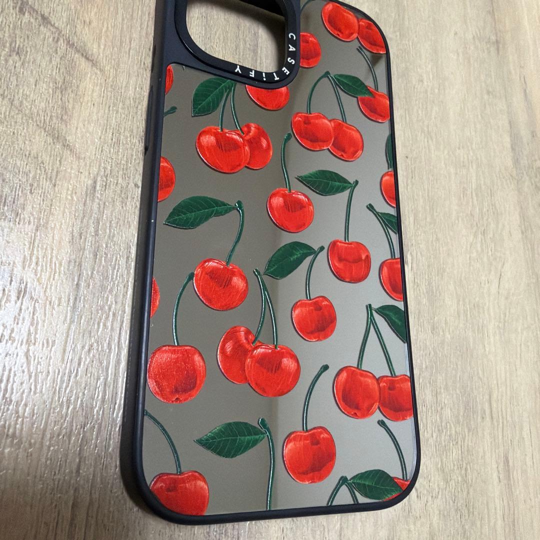 CASETiFY Magsafe 対応ミラー チェリー柄 iPhone15ケース