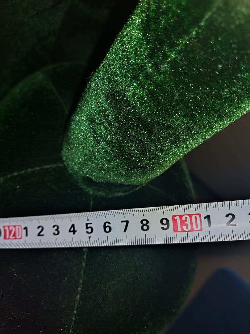 バナナ型ロッキングチェア　ソファ　しっかりした作りで存在感大！これ一つで映えます