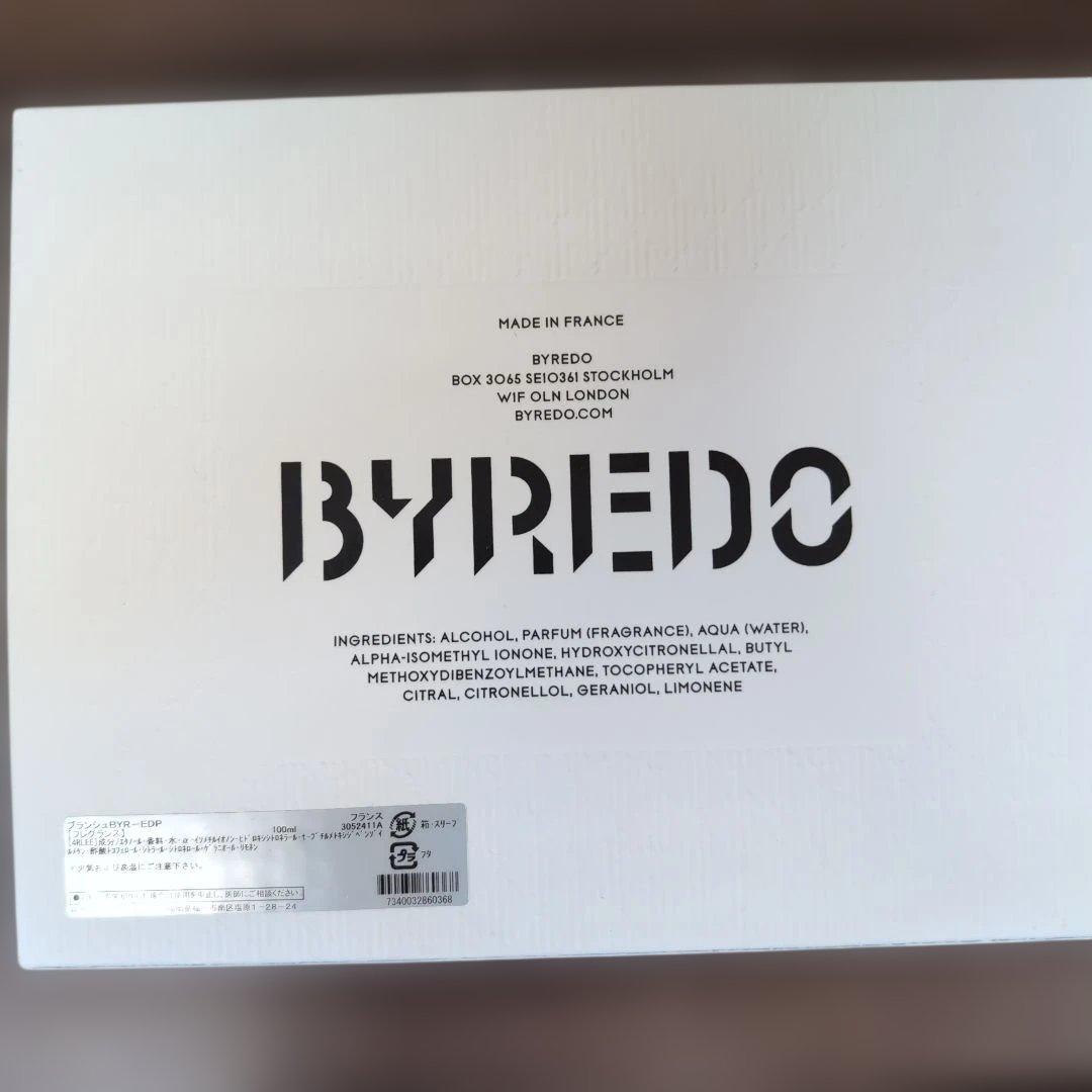 BYREDO BLANCHE Eau de Parfum　100ml