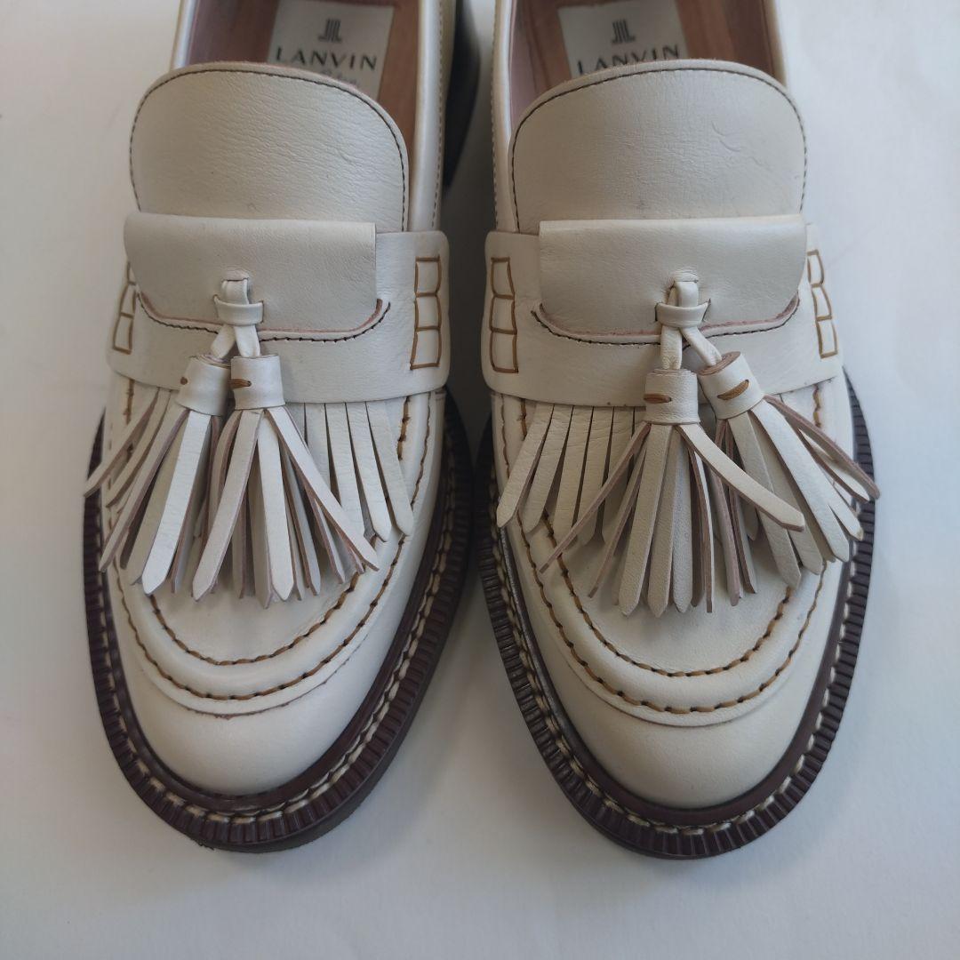 ランバン・オン・ブルー　タッセルフリンジローファー 22.5