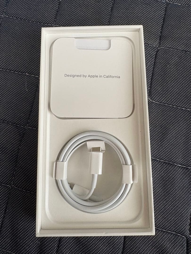 【新品・交換品】Apple iPhone 13 PRODUCT(RED)