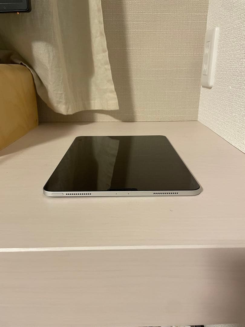 Apple 11インチ iPad Pro（第1世代）シルバー