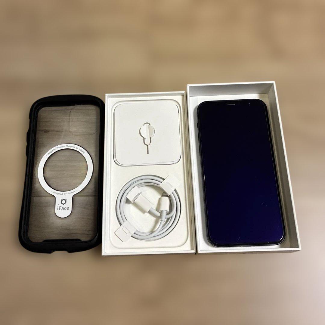 美品☆iPhone12 256GB ブラック iFaceケース フィルムつき