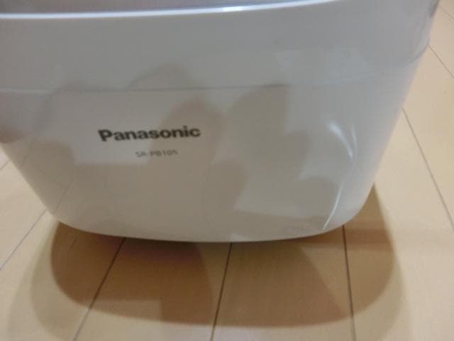パナソニック 5.5合 炊飯器 圧力IH式 おどり炊きホワイトSR-PB105