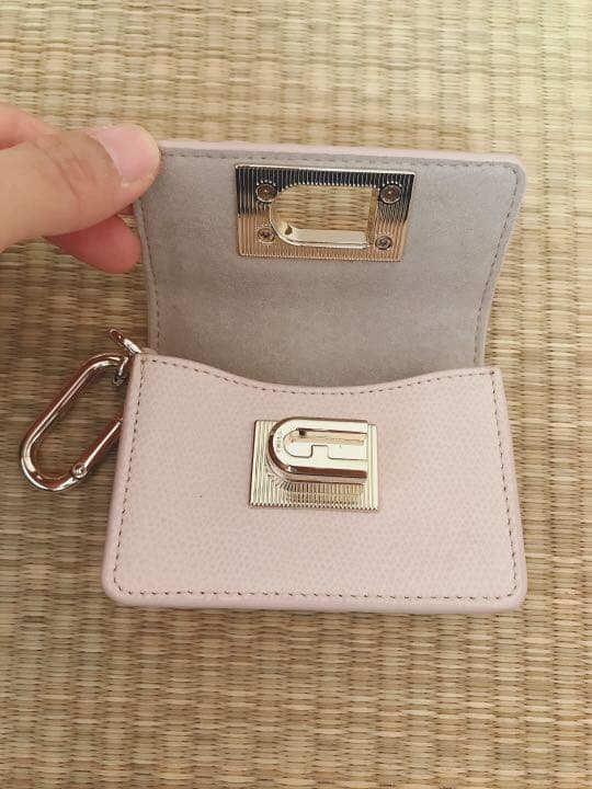 FURLA 小物入れ