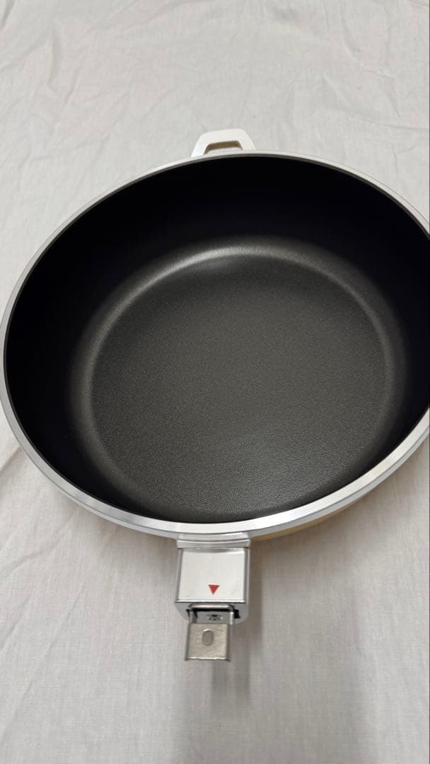 【Jill美さま専用】アサヒ軽金属 オールパン 26cm、22cmセット