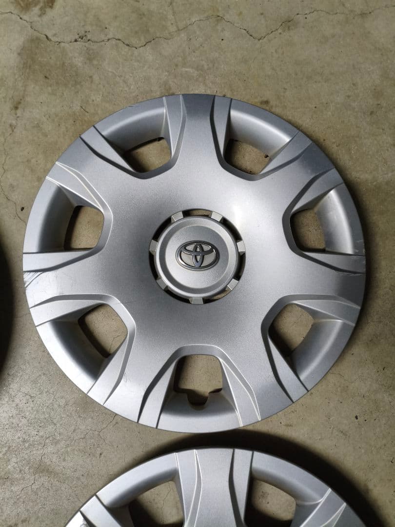 ハイエース・キャラバン用　新品スタッドレスタイヤ　4本セット