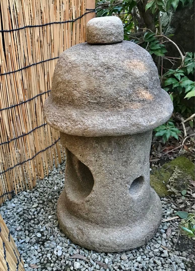 【天然自然石・石灯篭・露地庭灯篭・坪庭灯篭】庭石オブジェ置物ガーデニング造園坪庭