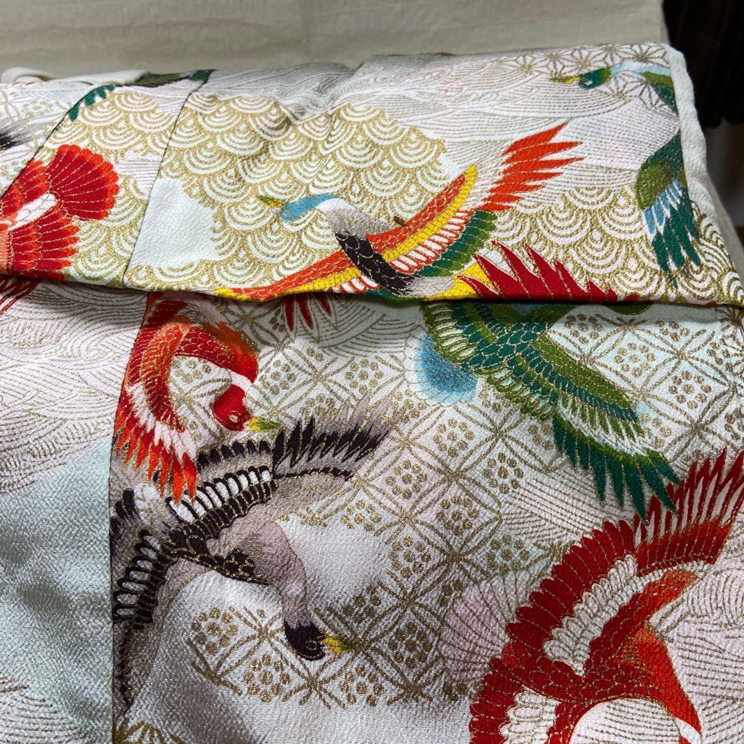 7歳祝い着 七五三用 伝統的な和装 赤と緑の鳥模様K100