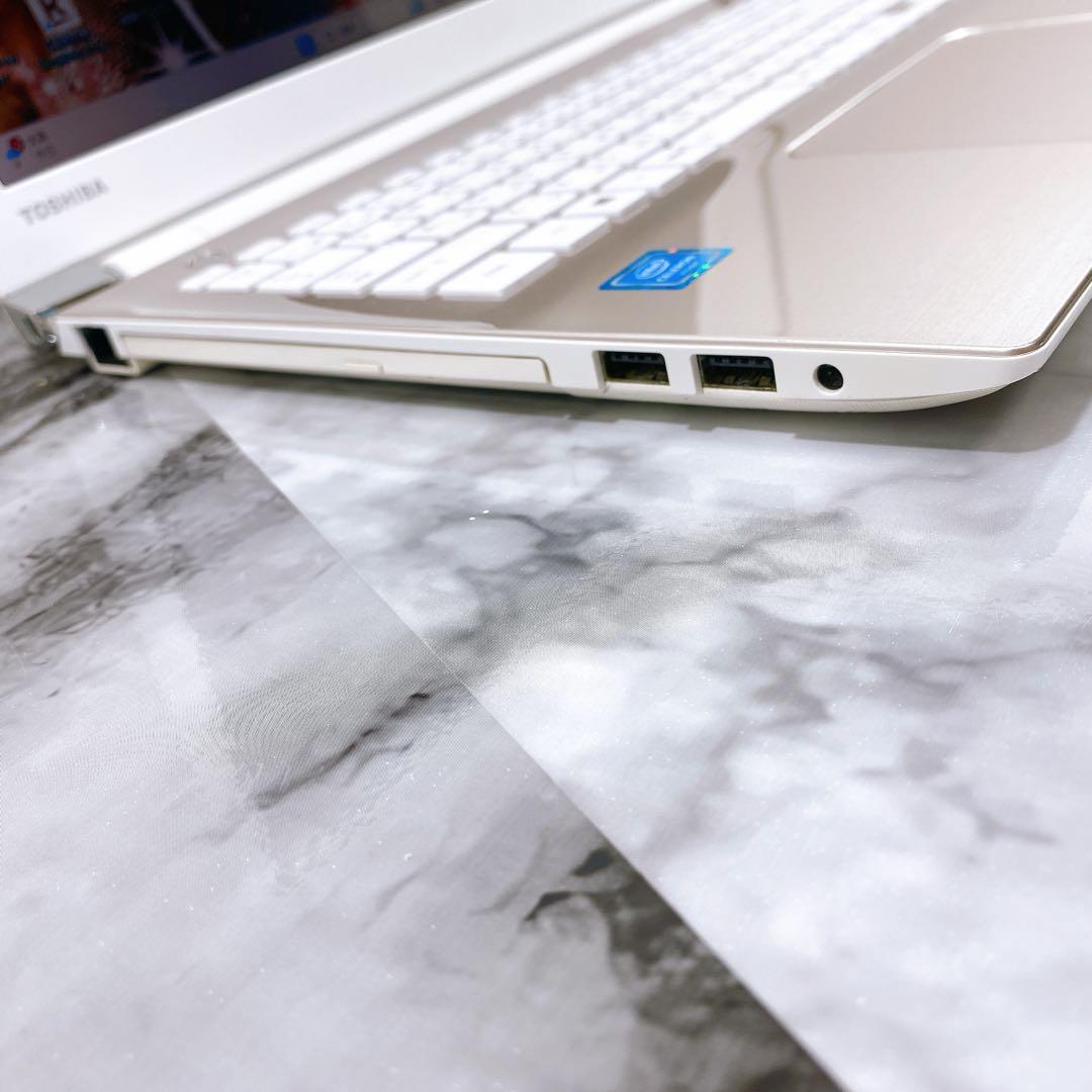 大人可愛いゴールド✨Core i7✨新品SSD1TB✨ブルーレイ✨ノートパソコン